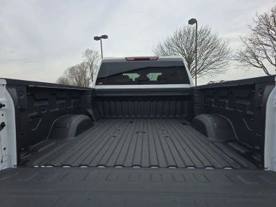 2026 Chevrolet Silverado 2500HD — photo 17 view