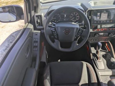 2026 Nissan Frontier — photo 16 view