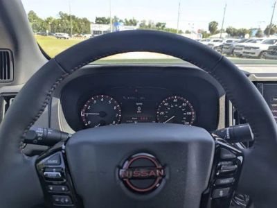 2026 Nissan Frontier — photo 27 view