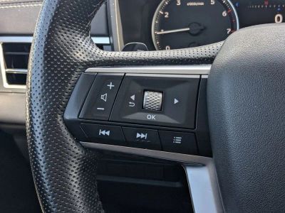 2024 Mitsubishi Outlander — photo 23 view
