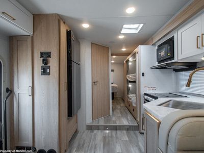 2026 Thor Motor Coach Four Winds - Photo 10