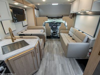 2026 Thor Motor Coach Four Winds - Photo 3