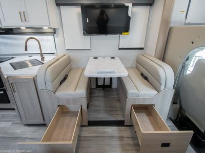 2026 Thor Motor Coach Four Winds - Photo 13