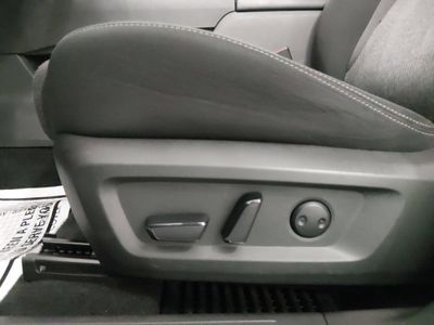 2024 Nissan Rogue — photo 17 view