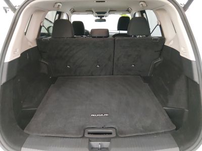 2024 Nissan Rogue — photo 11 view