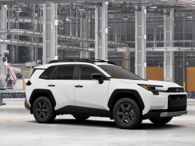 2026 Toyota RAV4 - Photo 16