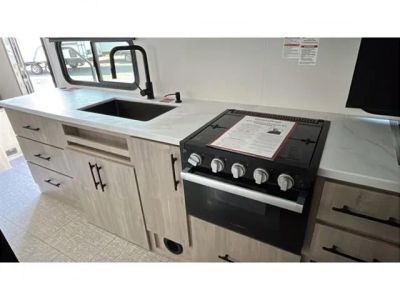 2026 Grand Design Imagine XLS — photo 15 view