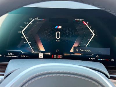 2026 BMW X5 — photo 40 view
