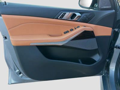 2026 BMW X5 — photo 21 view
