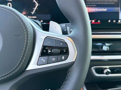 2026 BMW X5 — photo 38 view
