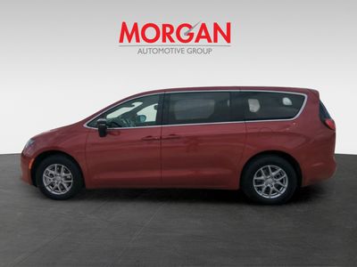 2026 Chrysler Voyager - Photo 9