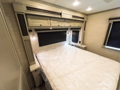 2026 Tiffin ALLEGRO BAY — photo 18 view