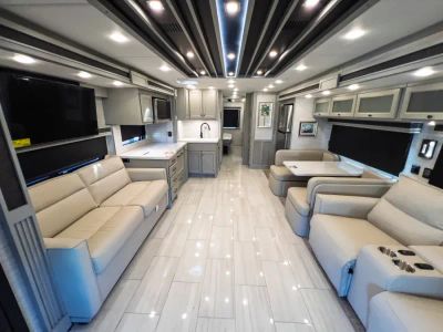 2026 Tiffin ALLEGRO BAY — engine compartment view