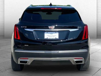2025 Cadillac XT5 — rear three-quarter view