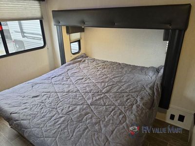 2022 Forest River RV Cherokee Arctic Wolf Suite - Photo 23