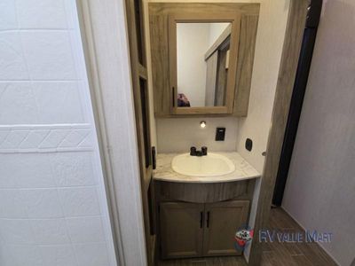 2022 Forest River RV Cherokee Arctic Wolf Suite - Photo 28