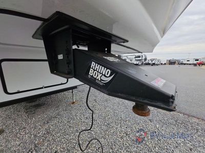 2022 Forest River RV Cherokee Arctic Wolf Suite - Photo 8