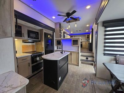 2022 Forest River RV Cherokee Arctic Wolf Suite - Photo 15