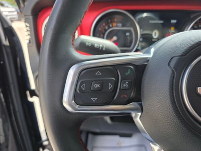 2023 Jeep Gladiator — photo 26 view