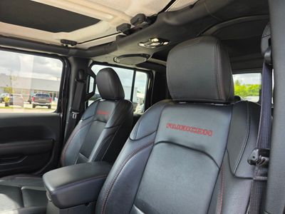 2023 Jeep Gladiator — photo 20 view