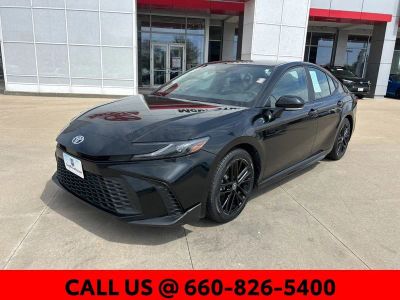 2025 Toyota Camry — side profile view