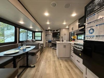 2026 Jayco Jay Feather - Photo 4