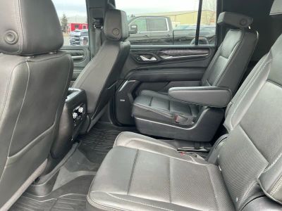 2022 GMC Yukon XL - Photo 16