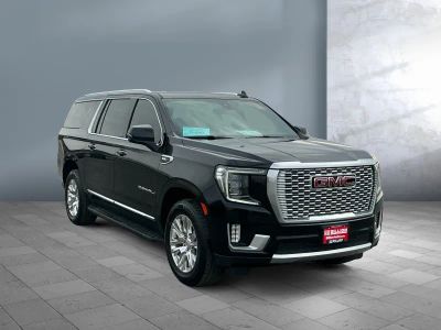 2022 GMC Yukon XL - Photo 8