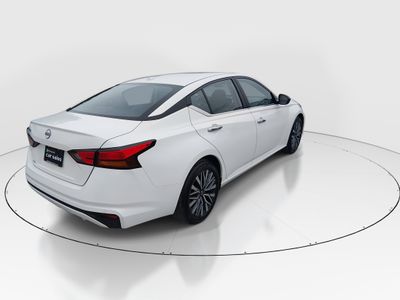 2025 Nissan Altima - Photo 7