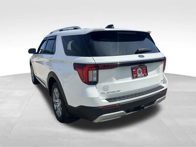 2025 Ford Explorer — rear three-quarter view