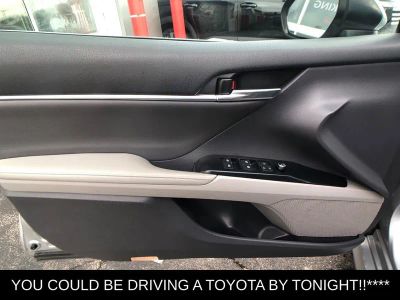 2019 Toyota Camry XLE - Photo 21