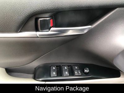 2019 Toyota Camry XLE - Photo 22
