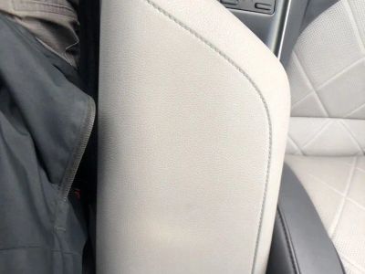 2019 Toyota Camry XLE - Photo 33