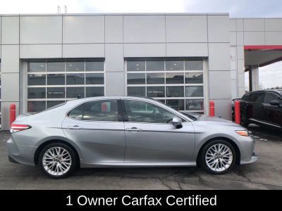 2019 Toyota Camry XLE - Photo 11