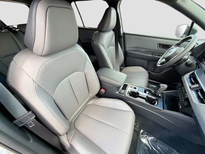 2026 Subaru Outback — photo 14 view