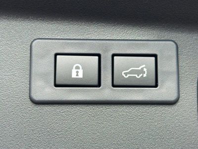 2026 Subaru Outback — photo 12 view