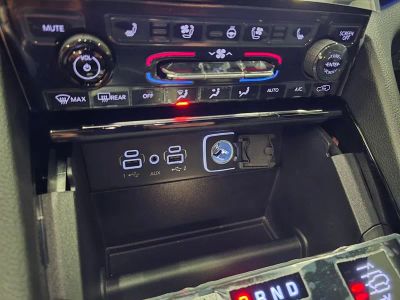 2025 Jeep Grand Cherokee — photo 29 view