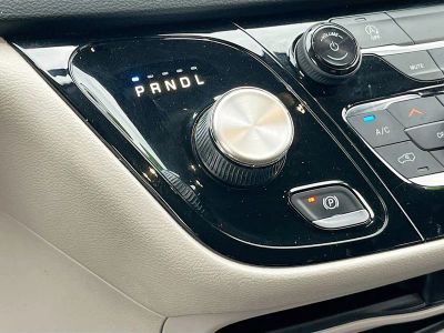 2020 Chrysler Voyager — photo 16 view