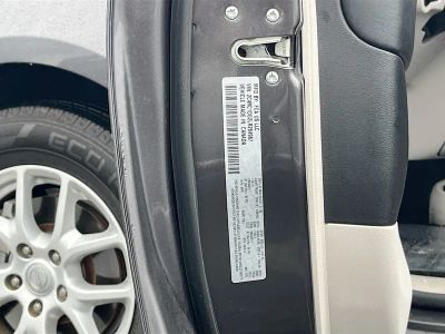 2020 Chrysler Voyager — photo 30 view
