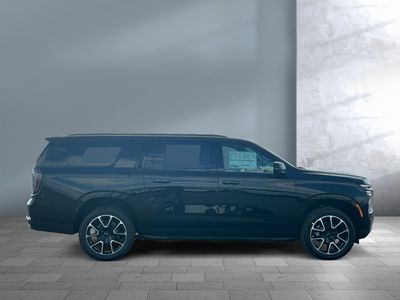 2026 Chevrolet Suburban - Photo 7