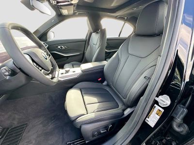 2026 BMW 3 Series — photo 15 view