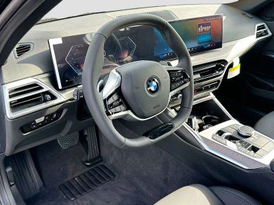 2026 BMW 3 Series — photo 7 view