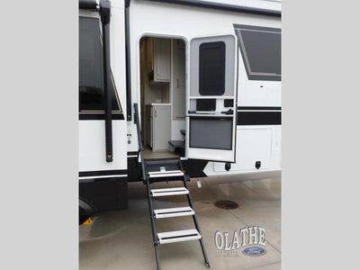 2026 Brinkley Model Z - Photo 4