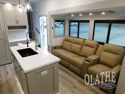 2026 Brinkley Model Z - Photo 12