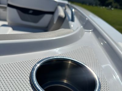 2019 FOUR WINNS FL HD200 OB - Photo 10