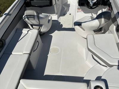 2019 FOUR WINNS FL HD200 OB - Photo 12