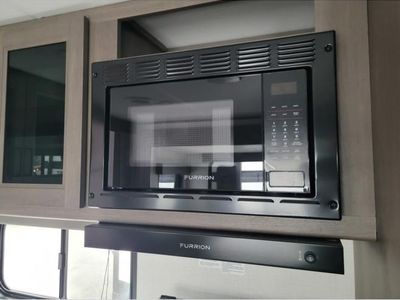 2026 Grand Design Transcend - Photo 11