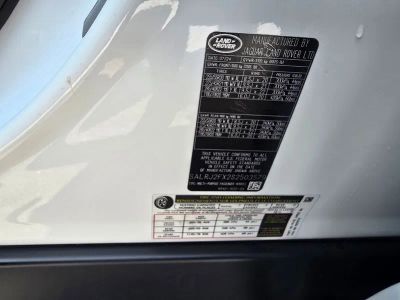 2025 Land Rover Discovery — photo 15 view