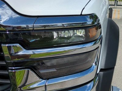 2026 Ram 5500HD — photo 10 view
