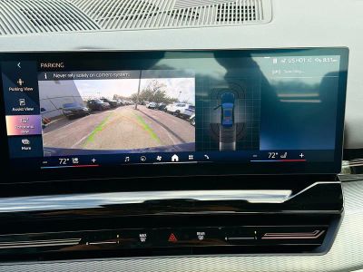 2026 BMW 5 Series — photo 34 view
